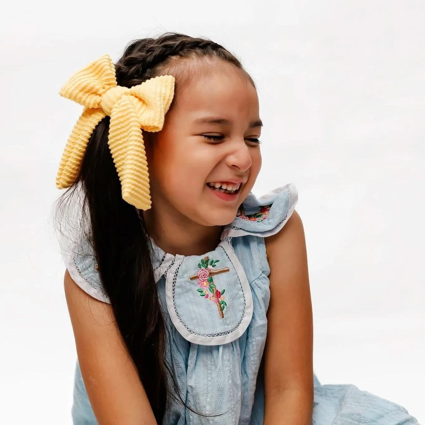 Cozy Ribbed Party Bows