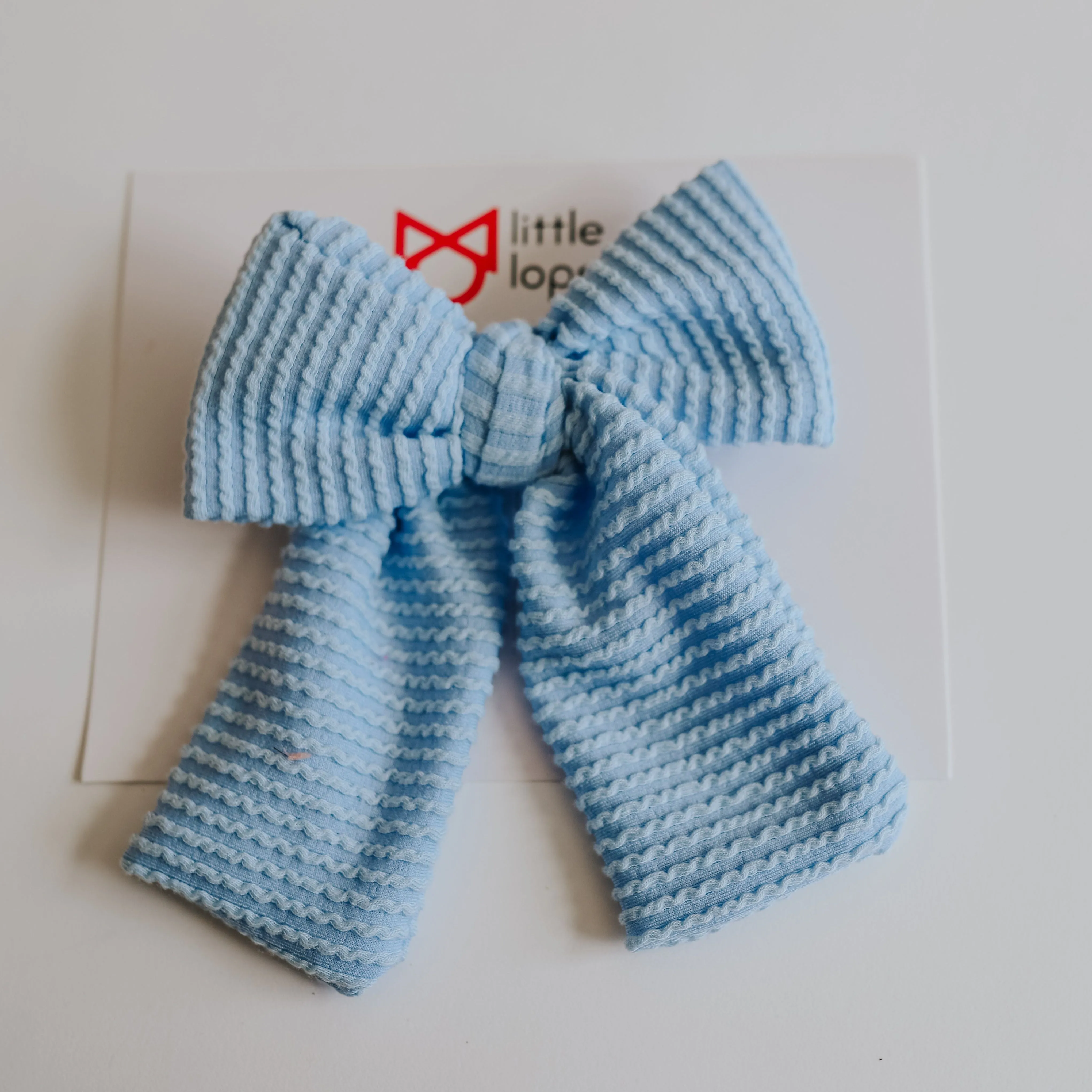 Cozy Ribbed Party Bows