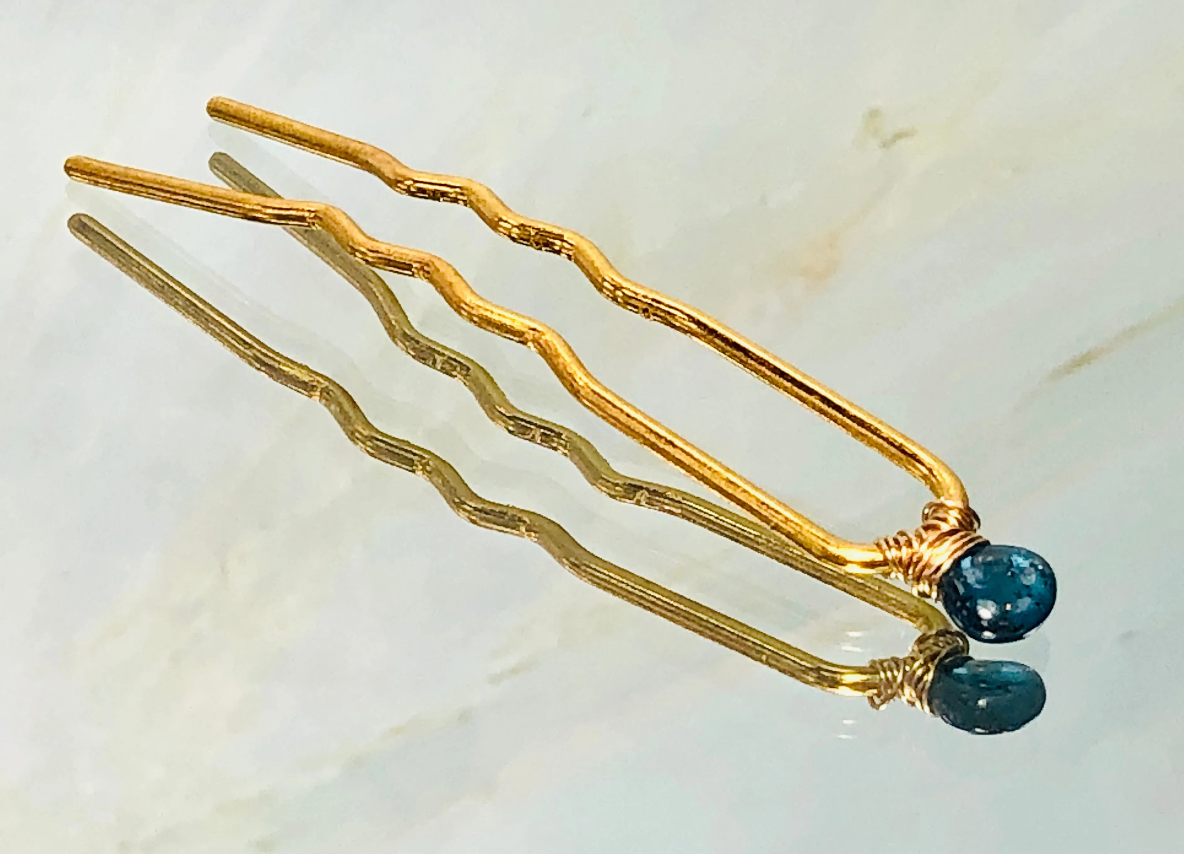 Moss Kyanite Gold Gemstone Hair Pin, Luxury Gold Hair Pin, gemstone metal hair jewelry